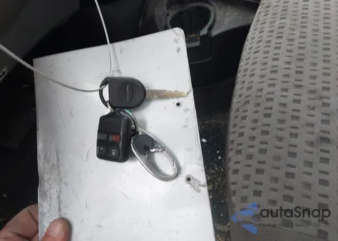 2007 Ford Focus S/Se/Ses из США, поврежденный, VIN 1FAHP34N27W362124